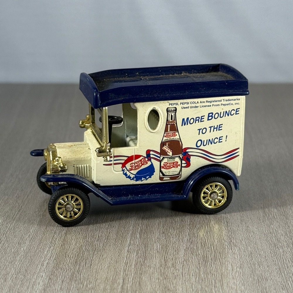 Vintage Pepsi Cola Delivery Truck DieCast More Bounce To The Ounce